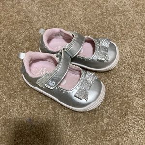 Stride Rite Mary Jane shoes
